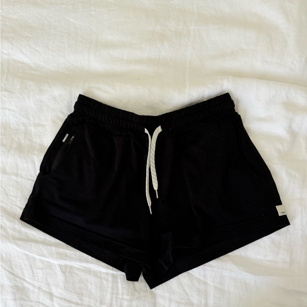 Vuori Women's Performance Shorts 1.0